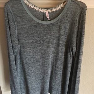 Long sleeve tunic top